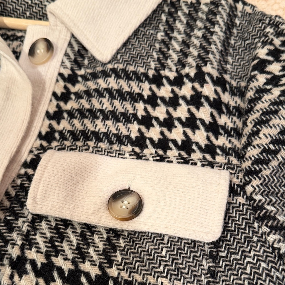 MELLODAY Black and Cream Plaid Shacket - Picture 5 of 5
